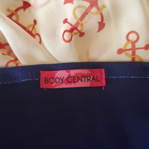 Anchor print halter dress - Picture 4 of 4